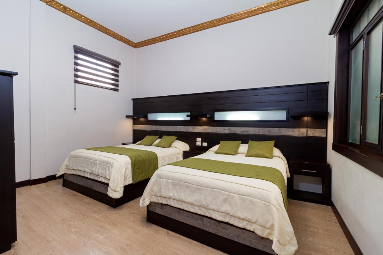 Hotel Majestic 2 By Hhg Κουένκα Εξωτερικό φωτογραφία