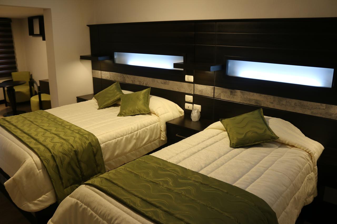 Hotel Majestic 2 By Hhg Κουένκα Εξωτερικό φωτογραφία