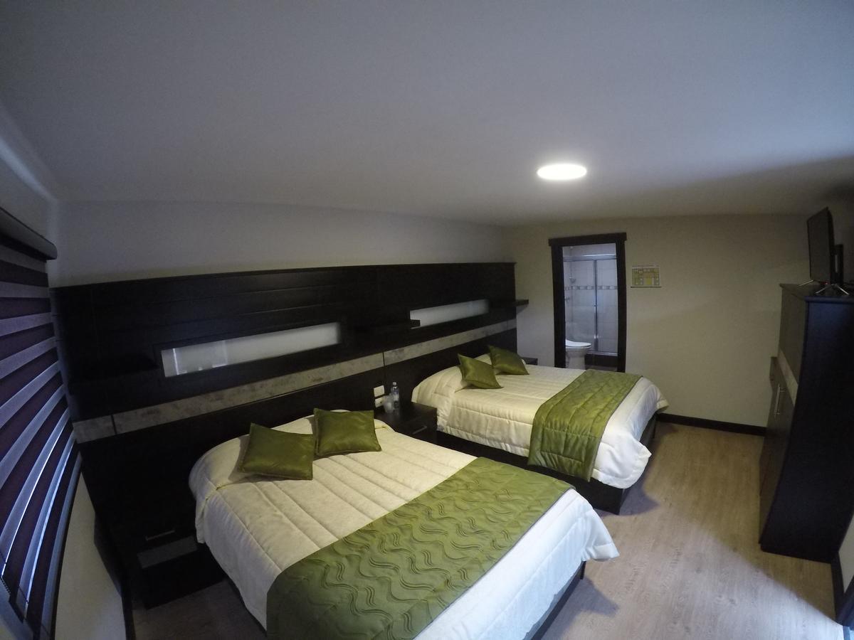 Hotel Majestic 2 By Hhg Κουένκα Εξωτερικό φωτογραφία